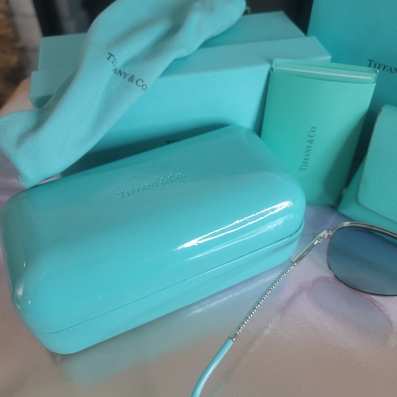 Tiffany & Co. Blue Sunglasses and Accessories Set - Picture 11 of 16